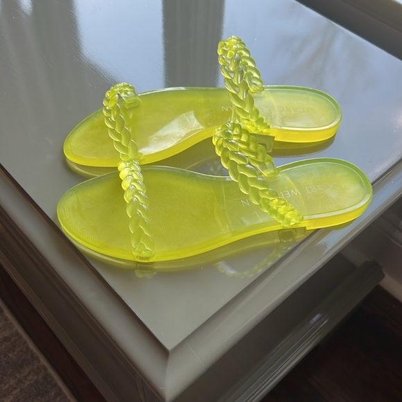 Stuart Weitzman - Picture 2 of 4